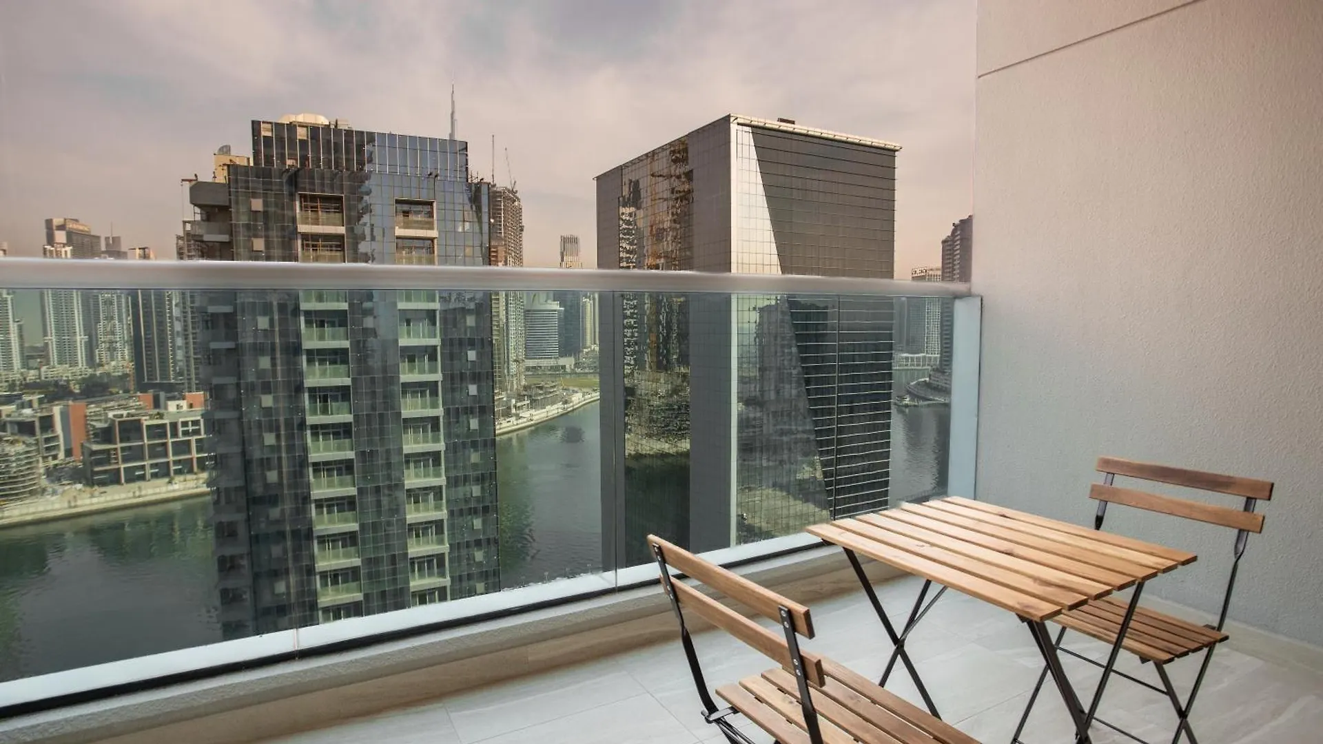 Elegant Studio In Elite Business Bay Dubai 0*,  United Arab Emirates